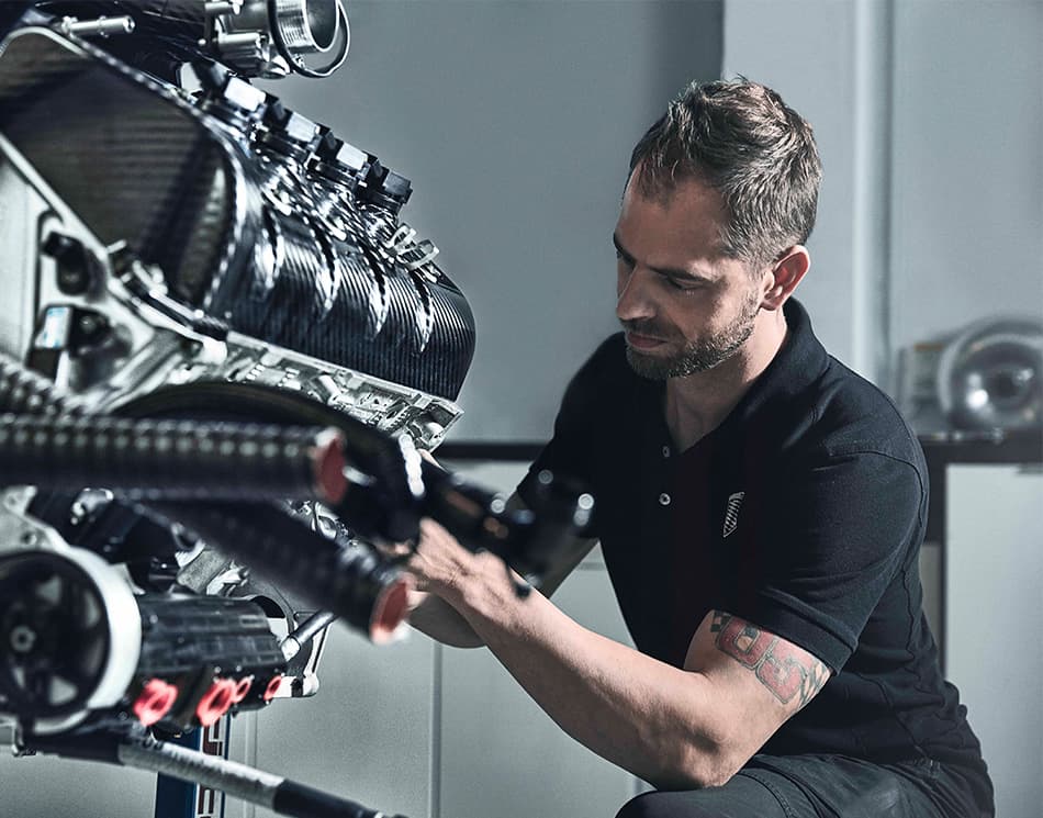 service_koenigsegg_950x745-jpg